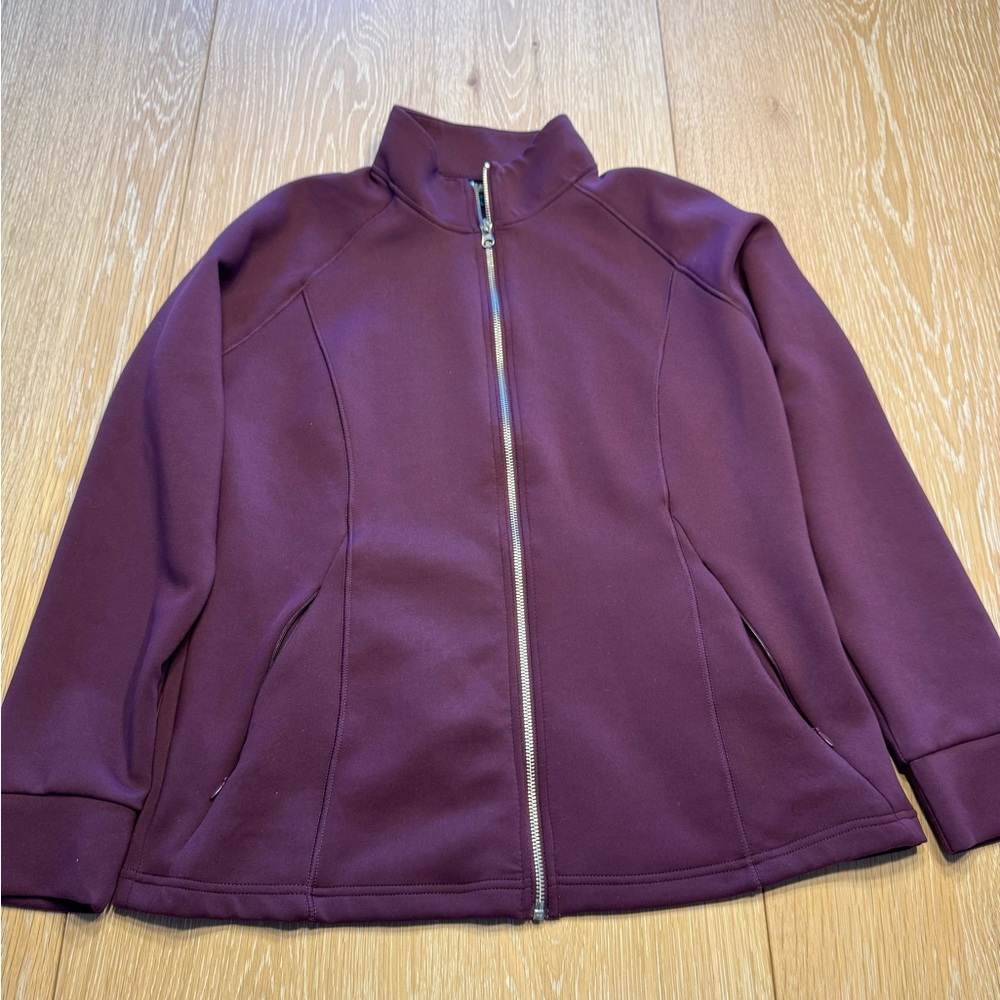 Women’s zip up jacket